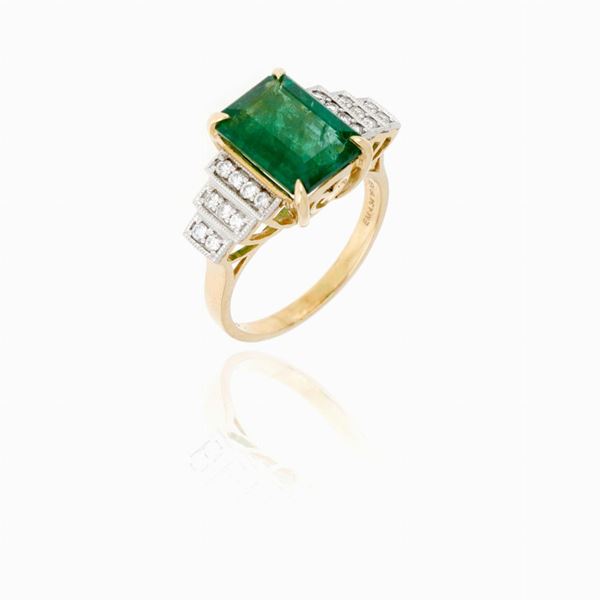 Emerald and diamond ring  - Auction GIOIELLI E OROLOGI - Faraone Casa d'Aste