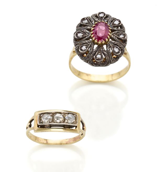 Lot of two rings