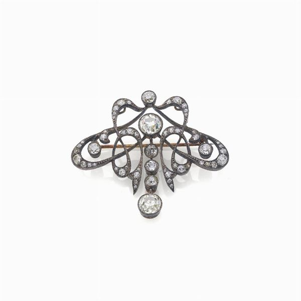 Spilla in argento e oro giallo  - Auction Gioielli e orologi del XX secolo - Faraone Casa d'Aste