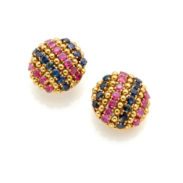 Yellow gold earrings with sapphires and rubies