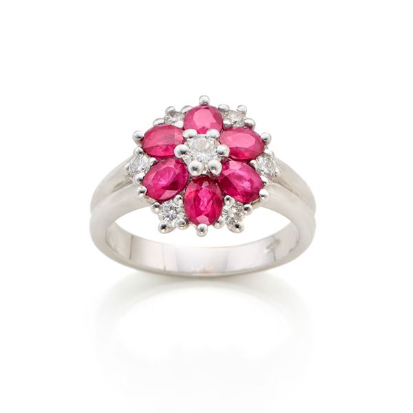 Anello oro bianco rubini e diamanti
