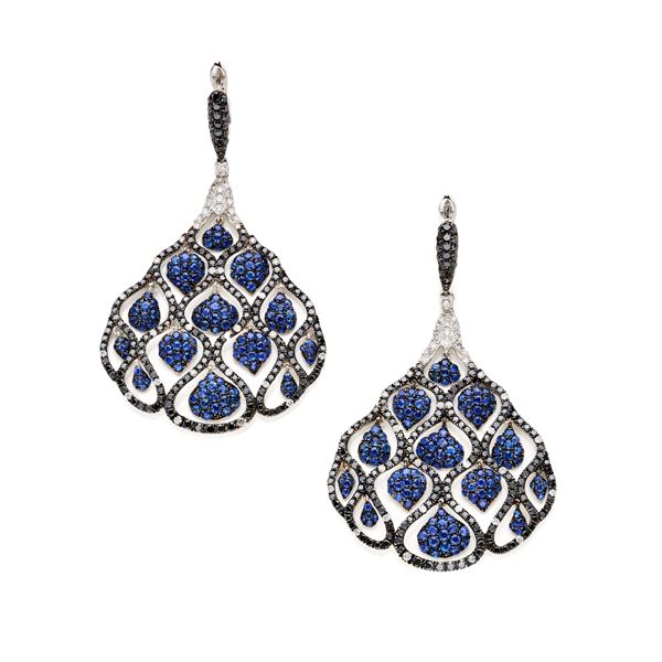 White gold earrings with diamonds and sapphires