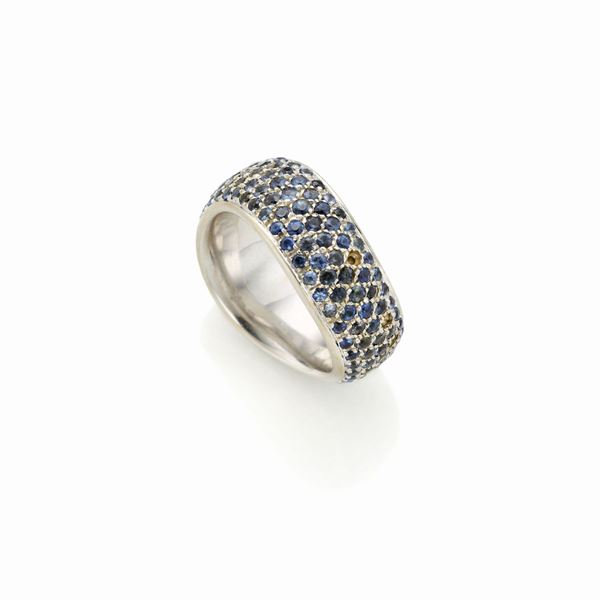Pomellato - Anello Pomellato oro bianco e zaffiri