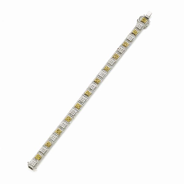 Bracciale in oro con diamanti   - Asta GIOIELLI OROLOGI E LUXURY GOODS - Faraone Casa d'Aste