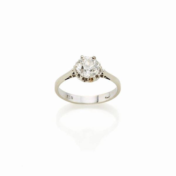 Anello in oro con diamante