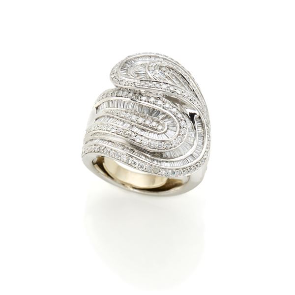 White gold ring with diamonds  - Auction GIOIELLI OROLOGI E LUXURY GOODS - Faraone Casa d'Aste