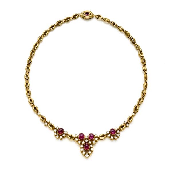 Gold necklace with diamonds and cabochon rubies
