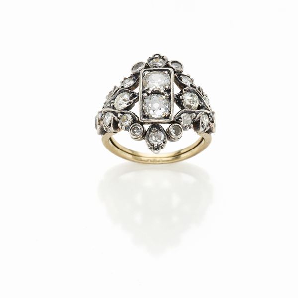 Anello in oro e diamanti