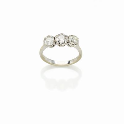 Anello Trilogy in Oro