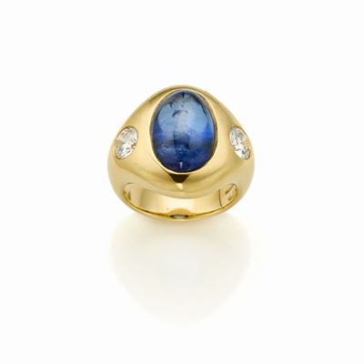 Anello in Oro con Zaffiro e Diamanti