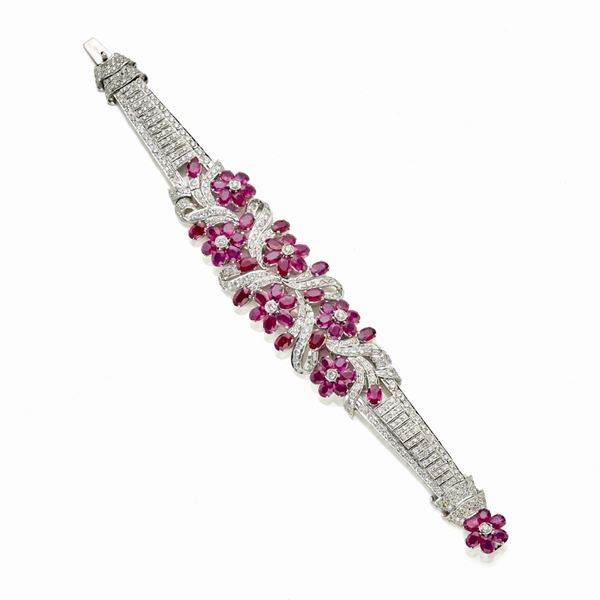 Bracciale in oro con rubini e diamanti  - Asta GIOIELLI OROLOGI E LUXURY GOODS - Faraone Casa d'Aste