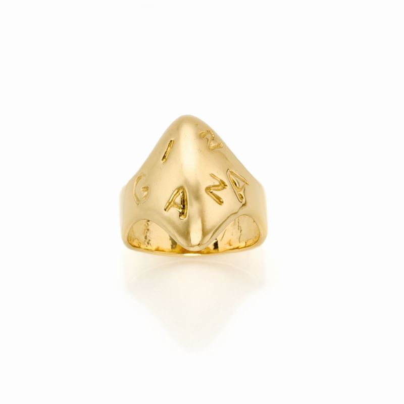 Anello a Cupola con Incisione Gianna