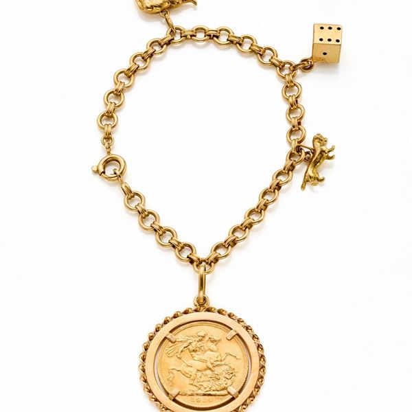 Bracciale in oro con charms