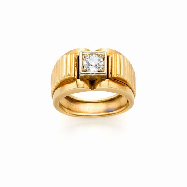 Anello in oro con diamante