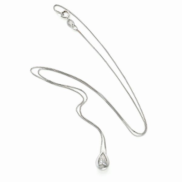 Catenina in oro con diamante 