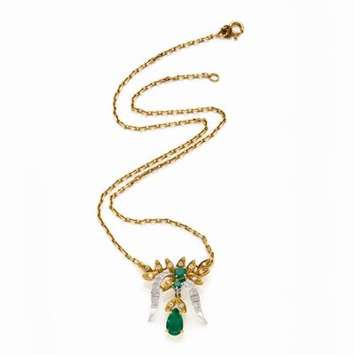 Collana in Oro Diamanti e Smeraldi