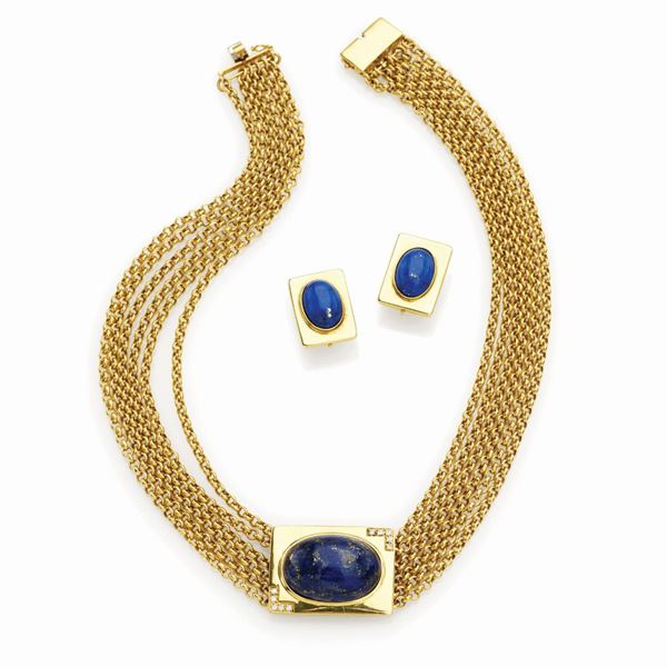 Set in oro
