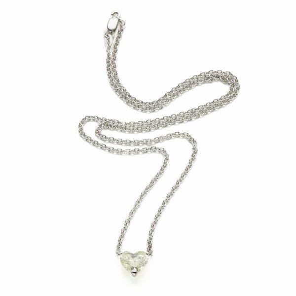 Collana in oro con diamante 