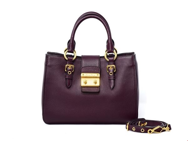 Miu Miu : Borsa Miu Miu Madras  - Asta GIOIELLI, OROLOGI E LUXURY GOODS - Faraone Casa d'Aste
