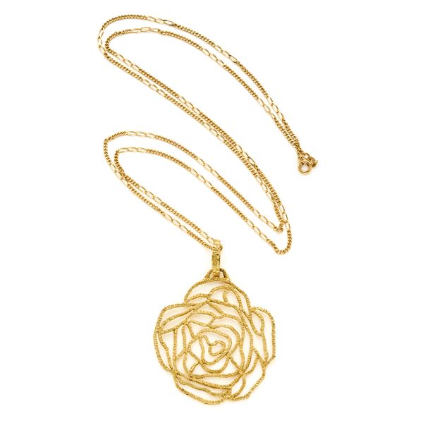 Gold chain with pendant  - Auction GIOIELLI, OROLOGI E ARGENTI - Faraone Casa d'Aste