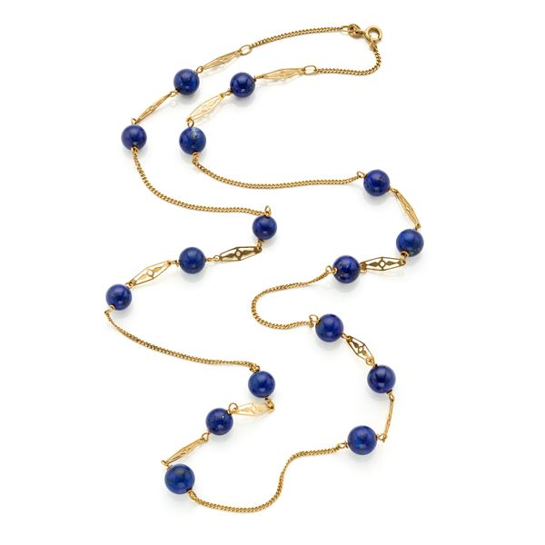 Gold necklace with lapis lazuli 