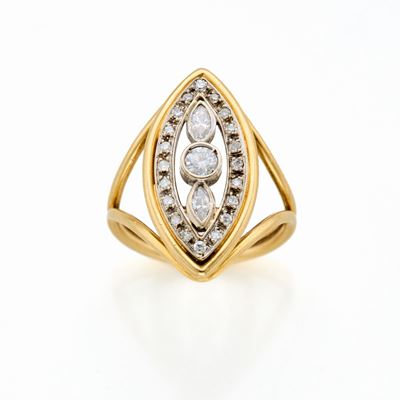 Anello in Oro con Diamanti