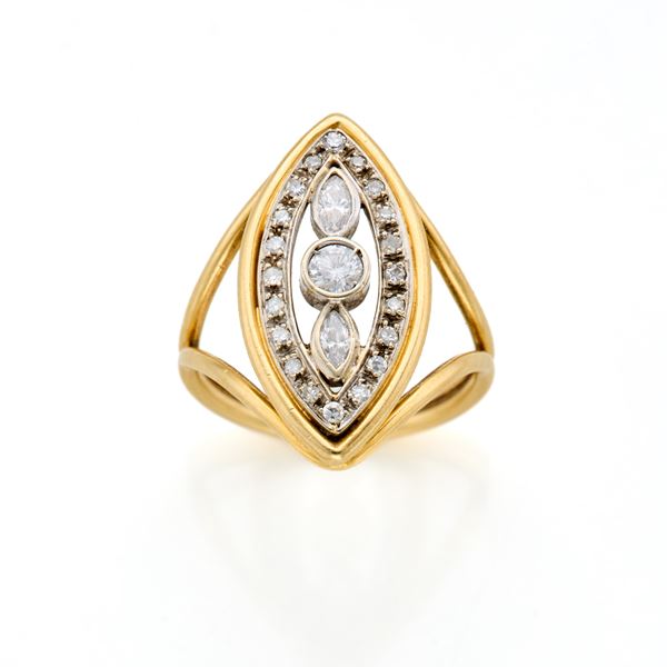 Gold ring with diamonds  - Auction GIOIELLI, OROLOGI E ARGENTI - Faraone Casa d'Aste