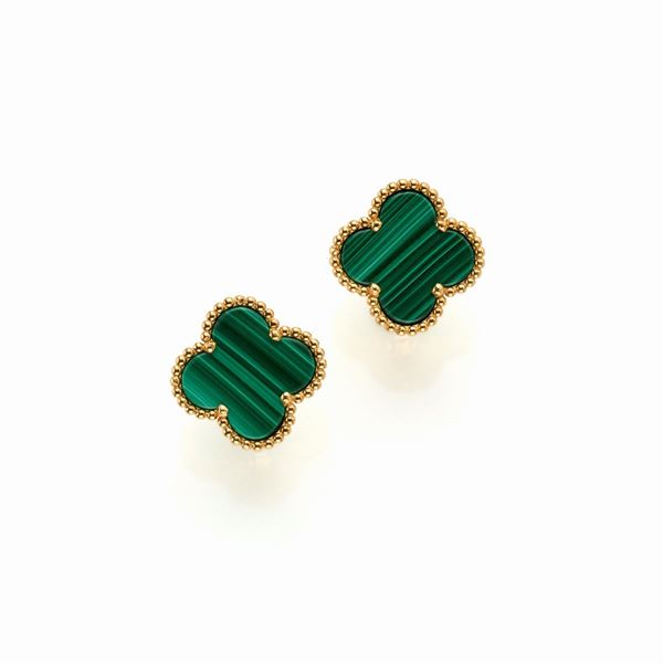 Van Cleef &amp; Arpels : Orecchini Van Cleef & Arpels in oro e malachite  - Asta GIOIELLI, OROLOGI E LUXURY GOODS - Faraone Casa d'Aste