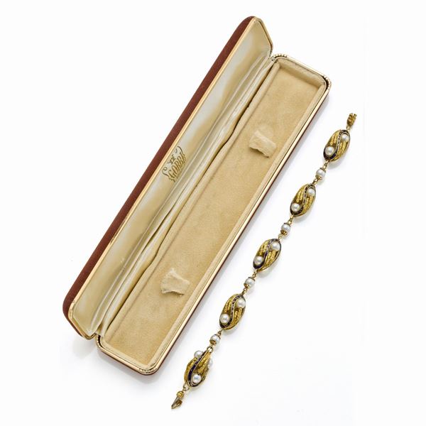 Bracciale in oro con smalti e perle   - Asta GIOIELLI, OROLOGI E LUXURY GOODS - Faraone Casa d'Aste