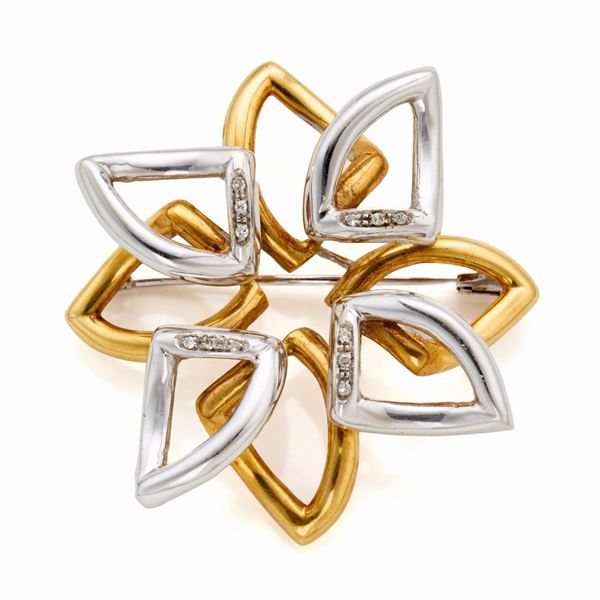 Gold and diamond brooch