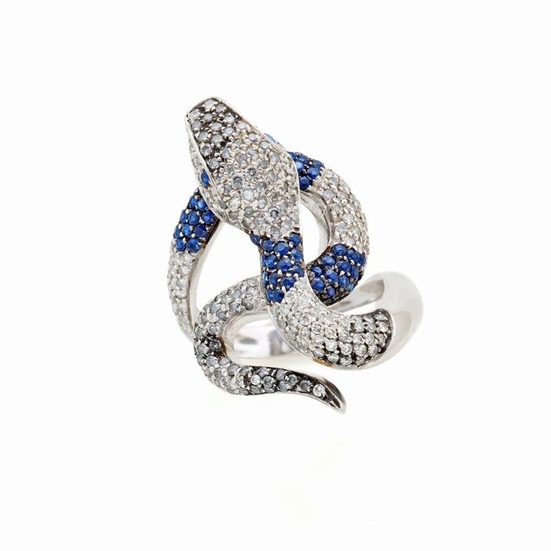 Anello in oro con diamanti e zaffiri