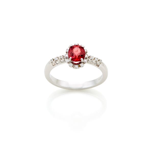 Gold ring with spinel and diamonds