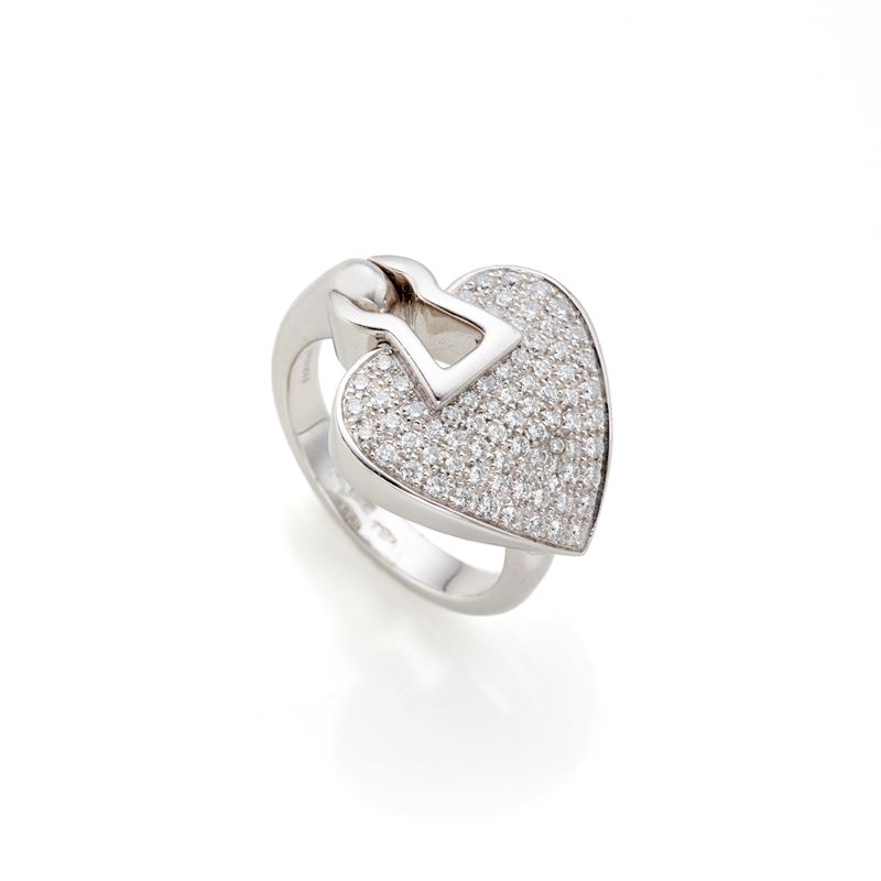 Anello Faraone in oro e diamanti