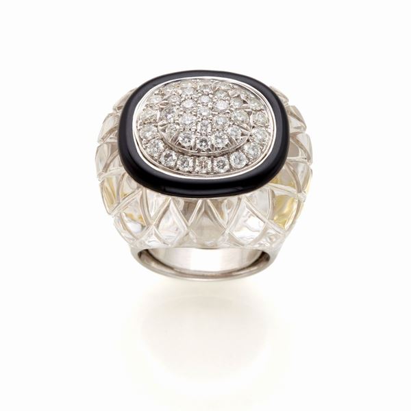 Anello Webb in oro e platino con smalto, diamanti e cristallo di rocca  - Asta GIOIELLI, OROLOGI E LUXURY GOODS - Faraone Casa d'Aste