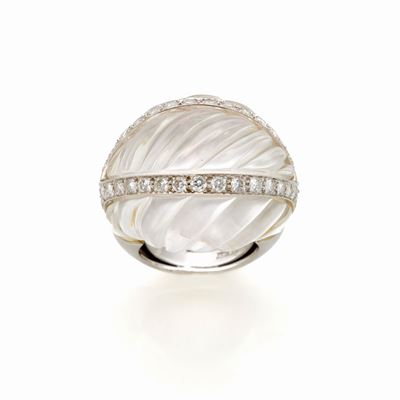 Anello Webb in Platino, Oro, Cristallo di Rocca e Diamanti