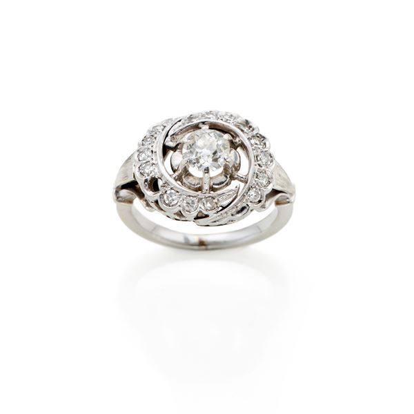 Anello in oro con diamanti   - Asta GIOIELLI OROLOGI E LUXURY GOODS - Faraone Casa d'Aste