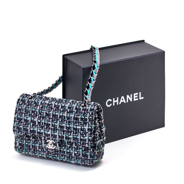Chanel tweed Timeless  - Auction GIOIELLI, OROLOGI E LUXURY GOODS - Faraone Casa d'Aste