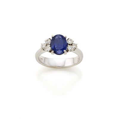Anello Zaffiro e Diamanti