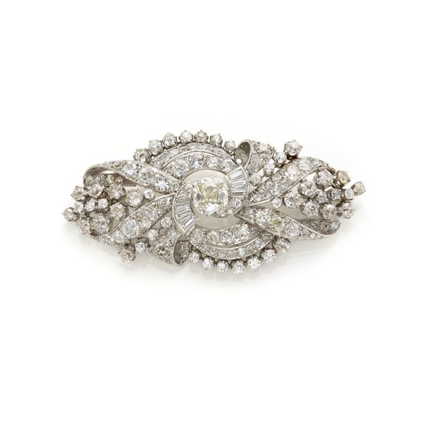 Platinum and diamond brooch  - Auction GIOIELLI, OROLOGI E LUXURY GOODS - Faraone Casa d'Aste