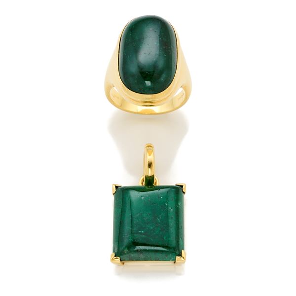 Gold and emerald ring and pendant