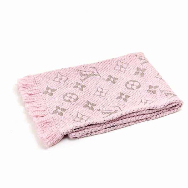 Louis Vuitton : Louis Vuitton scarf   - Auction GIOIELLI OROLOGI E LUXURY GOODS - Faraone Casa d'Aste