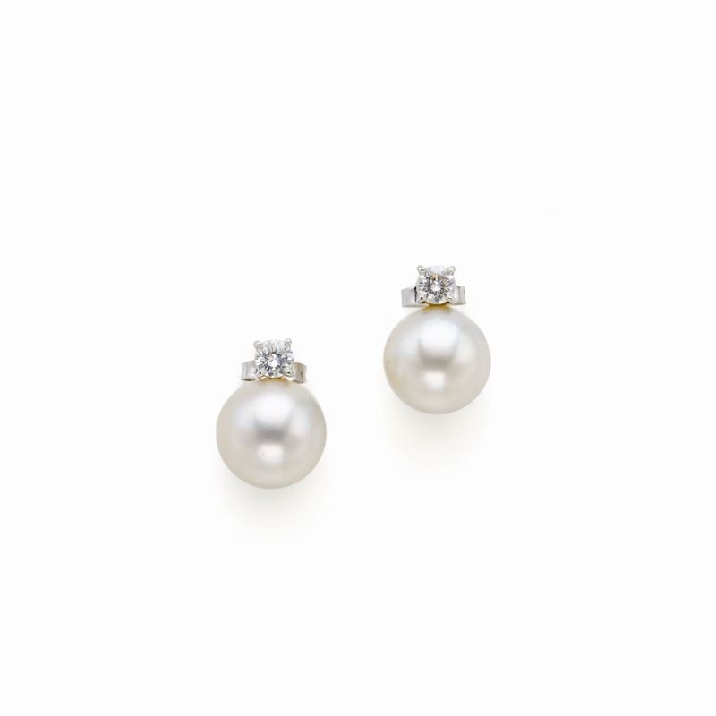 Orecchini con perle e diamanti