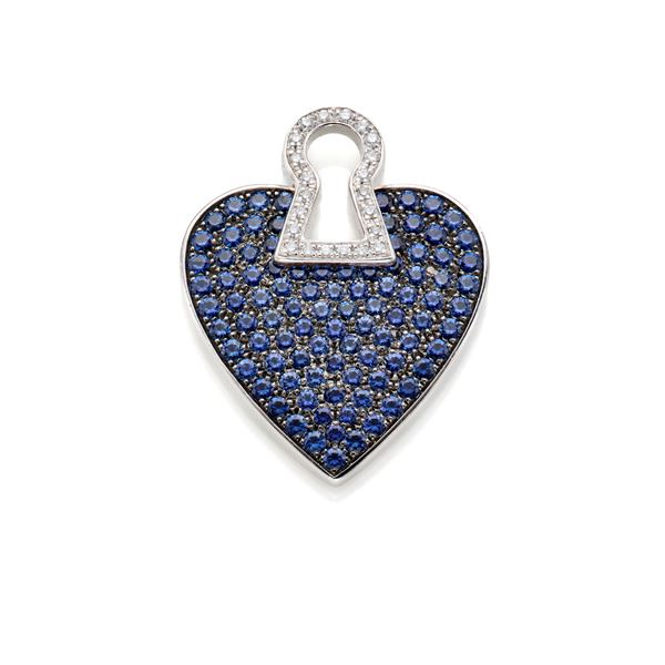 Charm Faraone in oro con zaffiri e diamanti