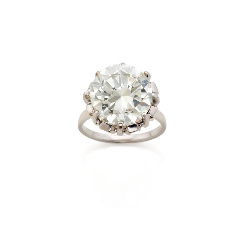 Solitario in Platino con Diamante
