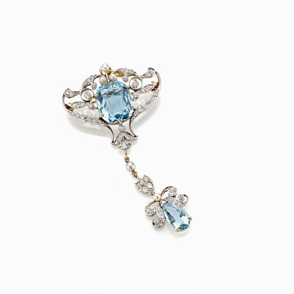 Spilla in oro  - Auction Gioielli e orologi del XX secolo - Faraone Casa d'Aste
