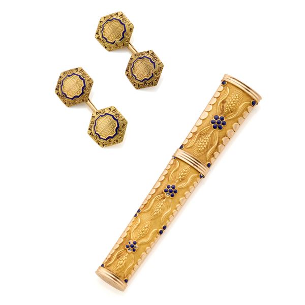  Gold and enamel needle holder and cufflinks
