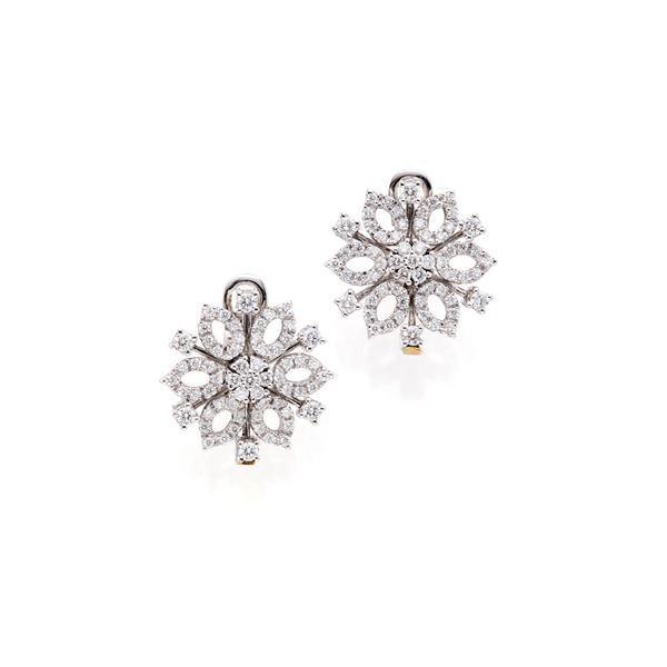Gold and diamond earrings