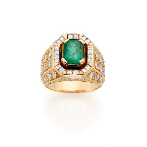 Gold ring with emerald and diamonds  - Auction GIOIELLI OROLOGI E LUXURY GOODS - Faraone Casa d'Aste