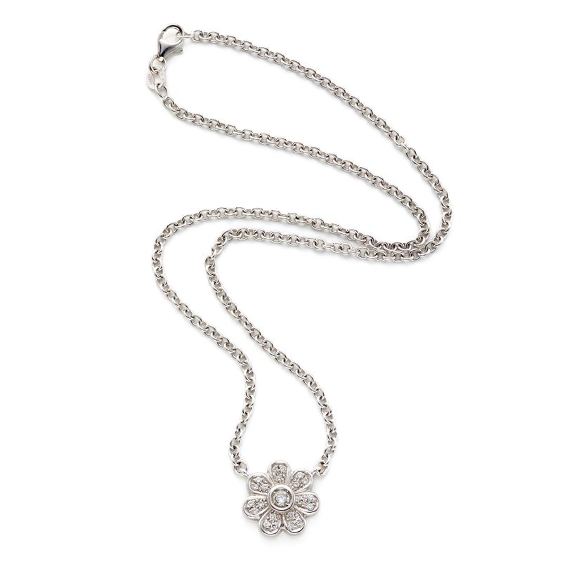 Collana in oro con diamanti