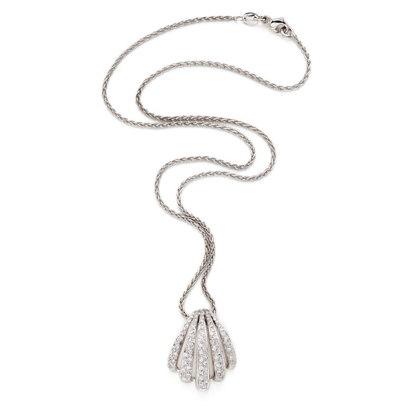 Collana in oro con diamanti